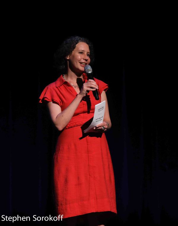 Photo Coverage: Sutton Foster Performs at Mahaiwe Performing Arts Center 