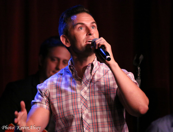 Photo Flash: BROADWAY AT BIRDLAND Series Welcomes Daniel Reichard Image