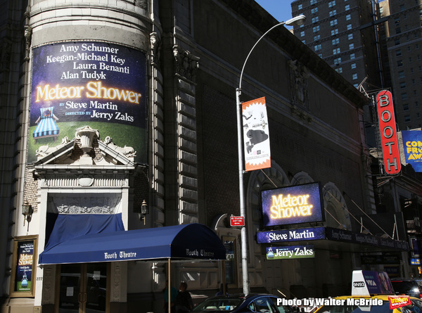Up on the Marquee: METEOR SHOWER Image