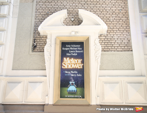 Up on the Marquee: METEOR SHOWER Image