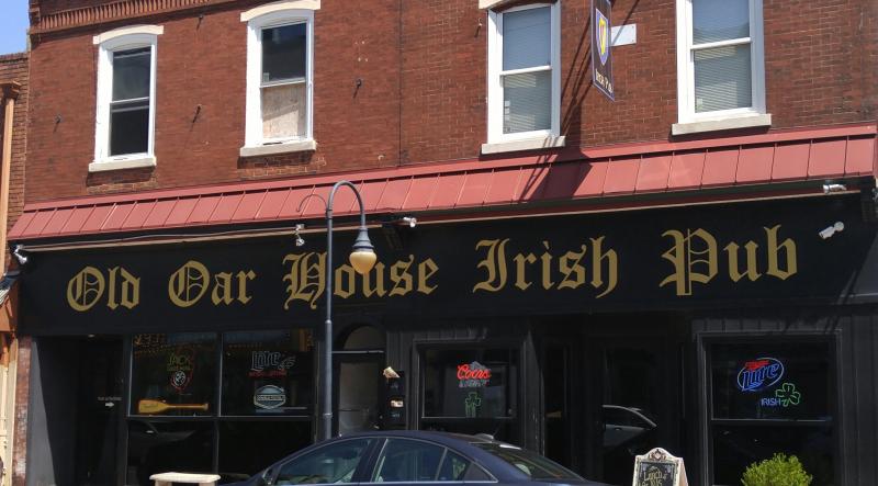 Review: Dinner and a Show - Levoy's PETER PAN and the Old Oar House Irish Pub Image