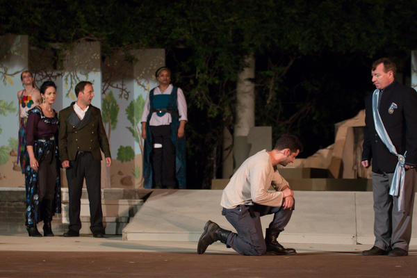 Photo Coverage: First Look at Actor's Theatre of Columbus' THE TEMPEST Image