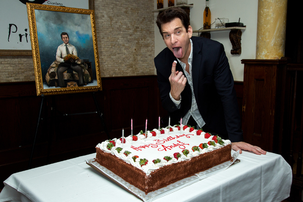 Photo Coverage: Andy Karl Receives GROUNDHOG DAY Portrait at Tony's Di Napoli!  Image