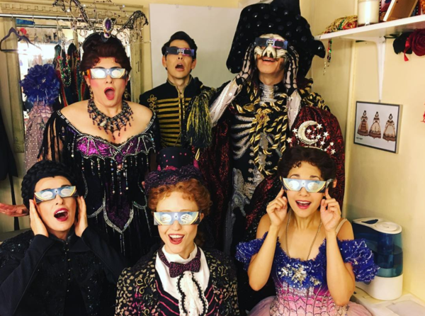 Photo Flash: PHANTOM OF THE OPERA Gears Up for the Eclipse and More Saturday Intermission Pics! 