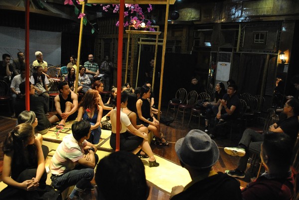 BWW Preview: Artist Playground's HAPPINESS IS A PEARL Gears Up For a Rerun, 8/25-9/17 Image