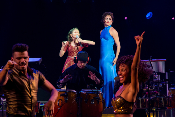 Photo Coverage: Gloria and Emilio Estefan Join Cast of ON YOUR FEET for Final Broadway Bows! Image