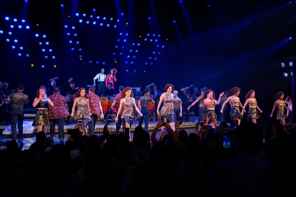 Photo Coverage: Gloria and Emilio Estefan Join Cast of ON YOUR FEET for Final Broadway Bows! 