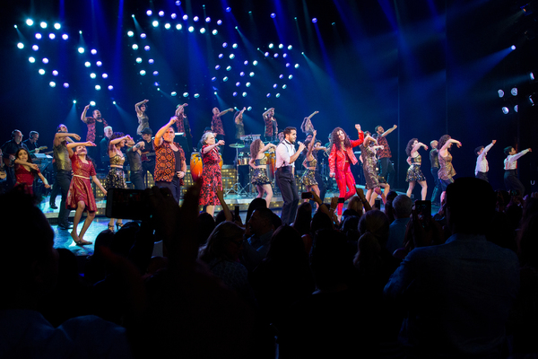 Photo Coverage: Gloria and Emilio Estefan Join Cast of ON YOUR FEET for Final Broadway Bows! 