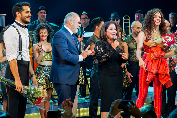 Photo Coverage: Gloria and Emilio Estefan Join Cast of ON YOUR FEET for Final Broadway Bows! Image