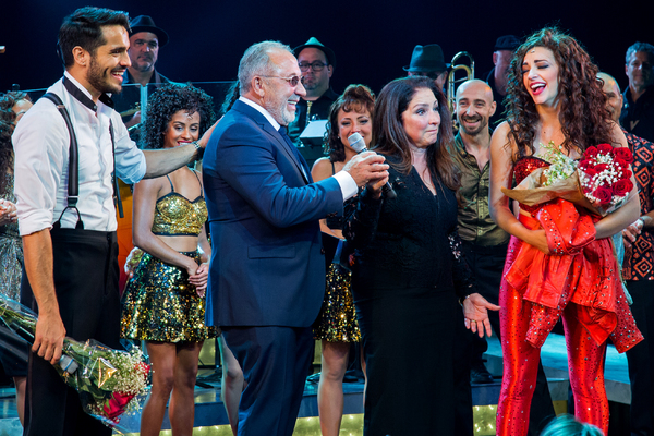 Photo Coverage: Gloria and Emilio Estefan Join Cast of ON YOUR FEET for Final Broadway Bows! Image