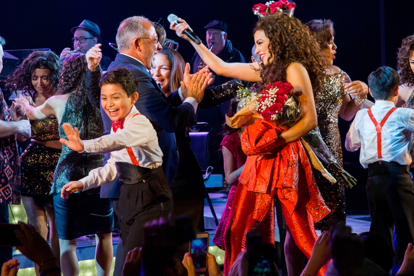 Photo Coverage: Gloria and Emilio Estefan Join Cast of ON YOUR FEET for Final Broadway Bows! Image