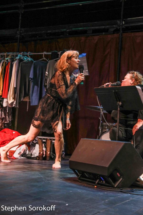 Photo Coverage: Elizabeth Aspenlieder Brings BAD DATES to Shakespeare & Co. Image