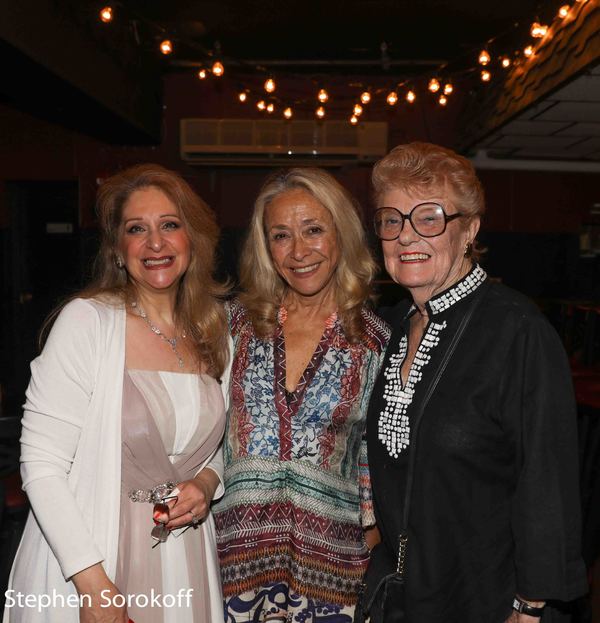 Photo Coverage: Julie Budd Remembers Mr. Sinatra at Mr. Finn's Cabaret Image