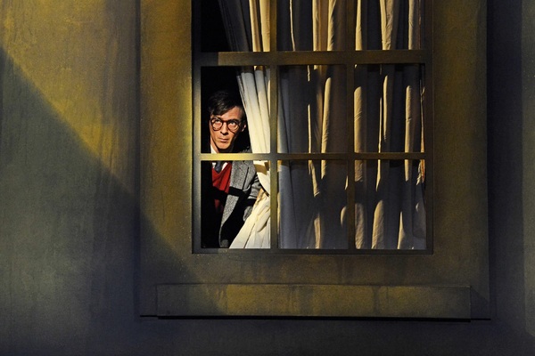 Photo Flash: First Look at THE LADY IN THE VAN at Theatre Royal Bath Image