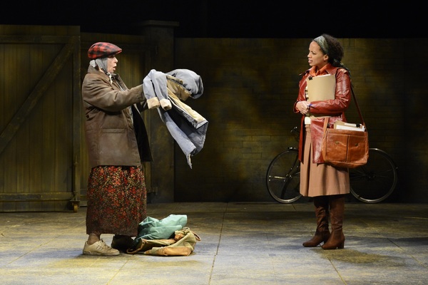 Photo Flash: First Look at THE LADY IN THE VAN at Theatre Royal Bath Image