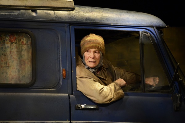 Photo Flash: First Look at THE LADY IN THE VAN at Theatre Royal Bath Image