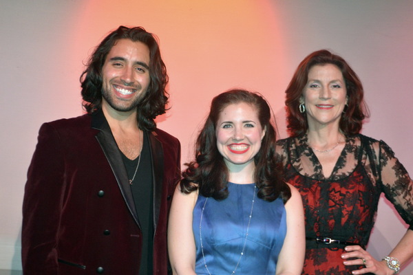 Photo Flash: The Metropolitan Room Crowns New MetroStar Emily Ellet Image