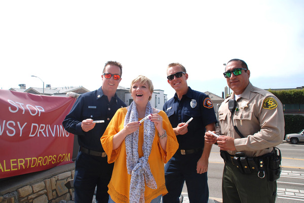 Photo Flash: Stage and Screen Personalities Gather To Save Lives Image