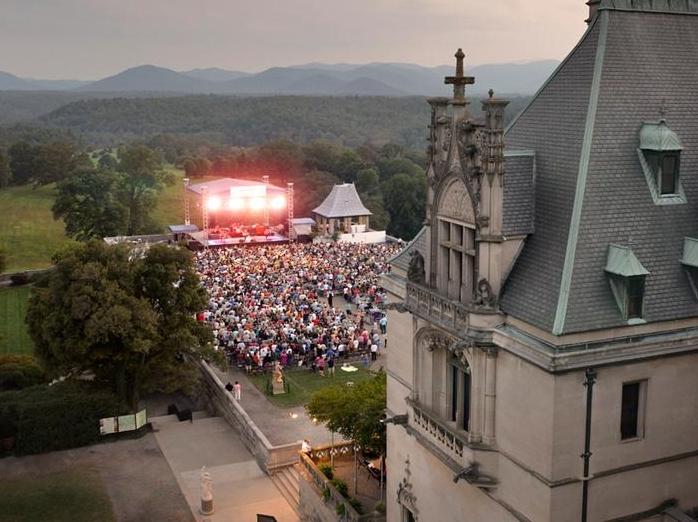 Entertainment Abounds at Biltmore Estate in Asheville Image