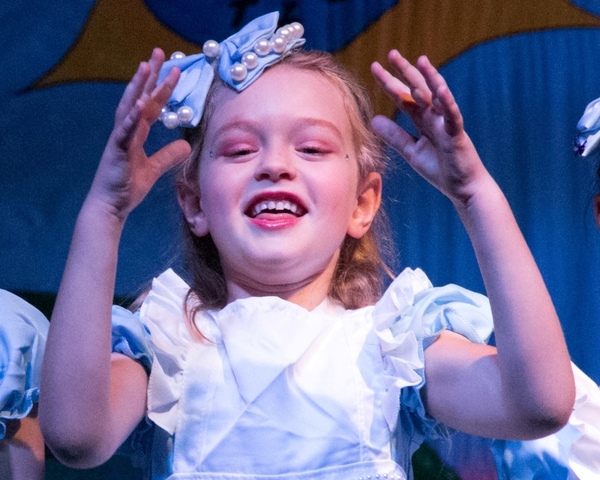 Photo Flash: Theatre Students in China Have Fun on Stage this Summer in Educational Theatre Camps Image