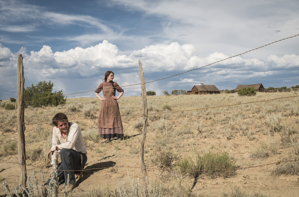 Photo Flash: Welcome to No Man's Land - Netflix Shares First Look at GODLESS Image