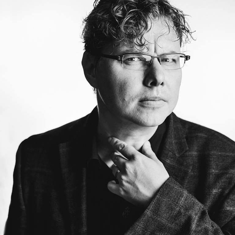 Maxamoo Interviews Writer Mac Rogers, Director Jordana Williams About Radio Play STEAL THE STARS Image