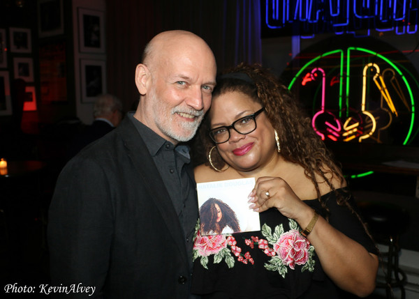 Photo Flash: Natalie Douglas Tributes Linda Ronstadt at Birdland Image