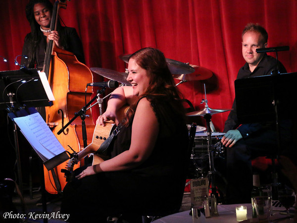 Photo Flash: Natalie Douglas Tributes Linda Ronstadt at Birdland Image