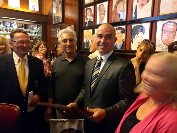 Photo Flash: The Lambs Proclaims Sardi's Its Favorite Watering Hole Image