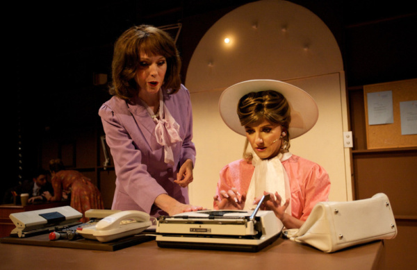 Photo Flash: First Look at 9 TO 5 THE MUSICAL at Upstairs at the Gatehouse Image