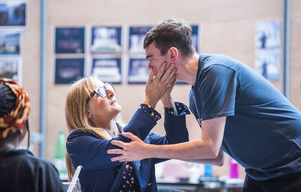 Lesley Sharp and Brian Vernel   Photo