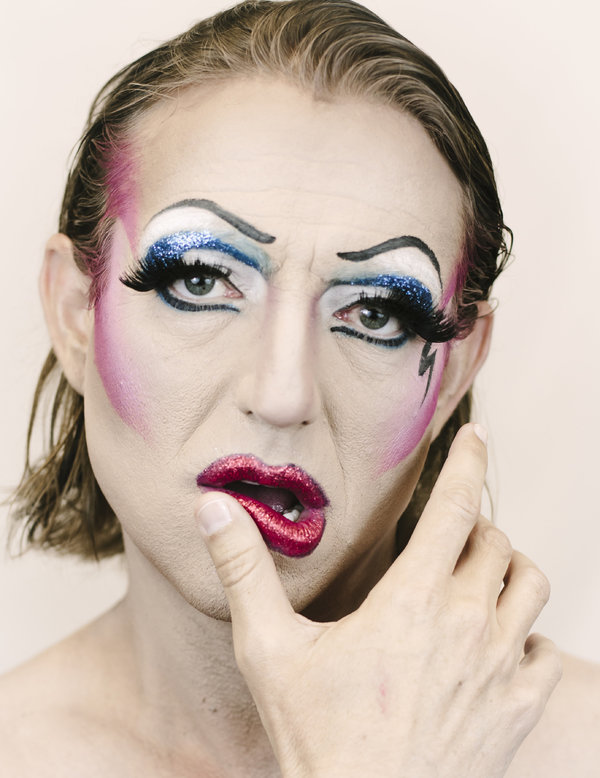 Photo Flash: Sneak Peek at 'HEDWIG' in Her Stilettos at Phoenix Theatre Image