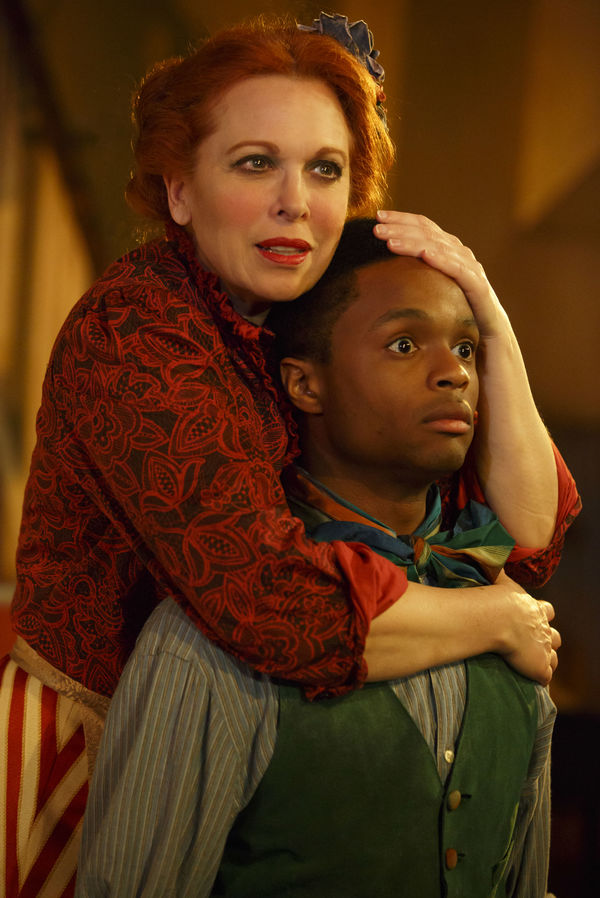 Photo Flash: First Look - Hugh Panaro Wields the Blades in SWEENEY TODD at Barrow Street Image