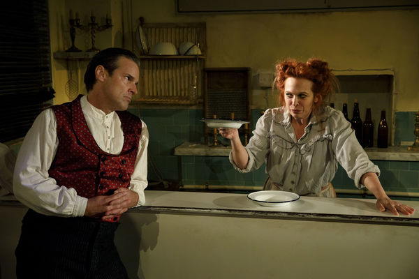 Photo Flash: First Look - Hugh Panaro Wields the Blades in SWEENEY TODD at Barrow Street Image