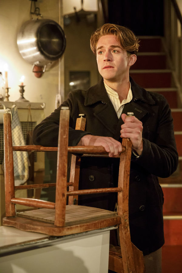 Photo Flash: First Look - Hugh Panaro Wields the Blades in SWEENEY TODD at Barrow Street Image