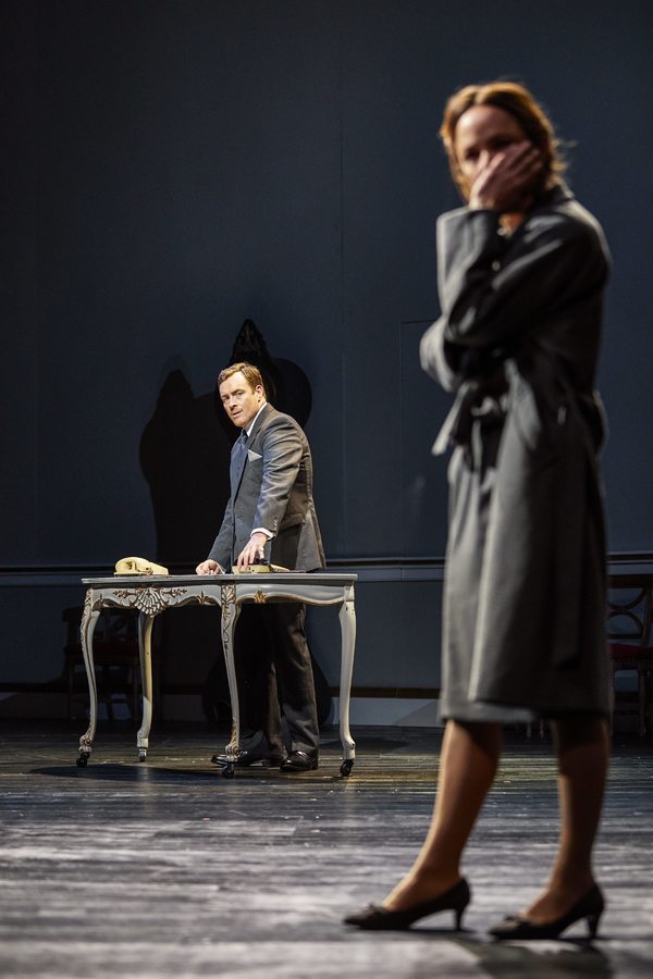 Photo Flash: First Look at OSLO at the National Theatre Image