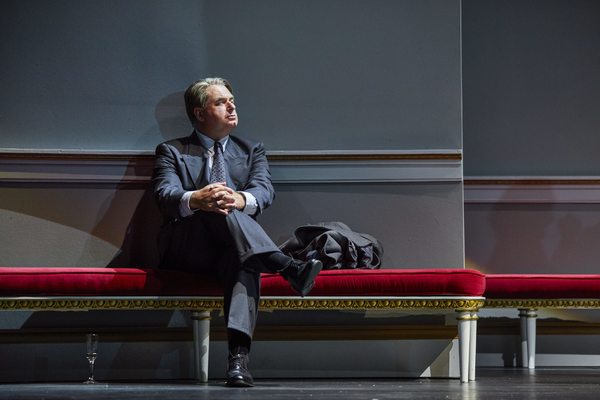 Photo Flash: First Look at OSLO at the National Theatre Image