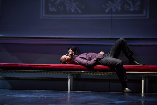 Photo Flash: First Look at OSLO at the National Theatre Image