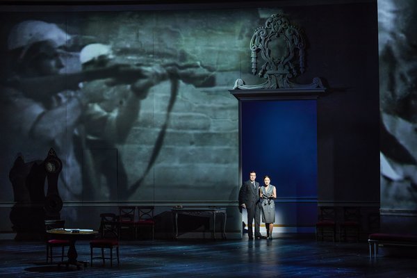 Photo Flash: First Look at OSLO at the National Theatre Image