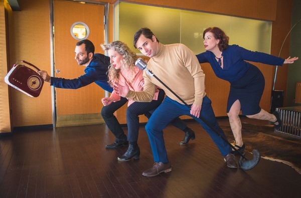 Photo Flash: Sneak Peek at RADIOPLAY at Ha'Hanut Theatre Image
