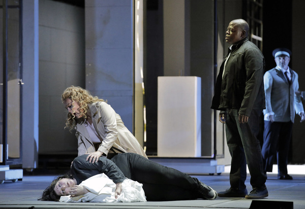 Photo Flash: New Staging of ELEKTRA Thrills at San Francisco Opera Image
