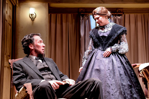 Photo Flash: THE HEAVENS ARE HUNG IN BLACK Makes Chicago Premiere Image