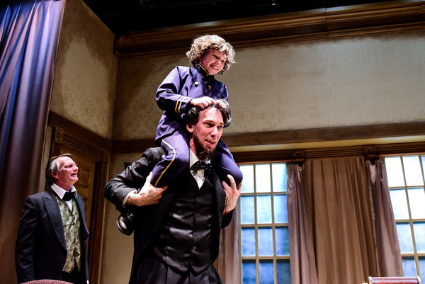 Photo Flash: THE HEAVENS ARE HUNG IN BLACK Makes Chicago Premiere Image
