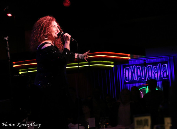 Photo Flash: BROADWAY AT BIRDLAND Series Welcomes Melissa Manchester Image