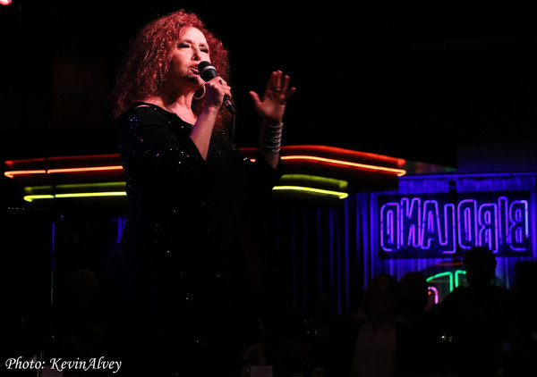 Photo Flash: BROADWAY AT BIRDLAND Series Welcomes Melissa Manchester Image