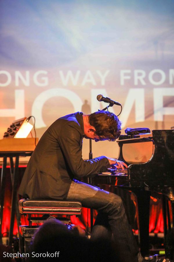 Photo Coverage: Peter Cincotti Is A LONG WAY FROM HOME at The Cutting Room Image