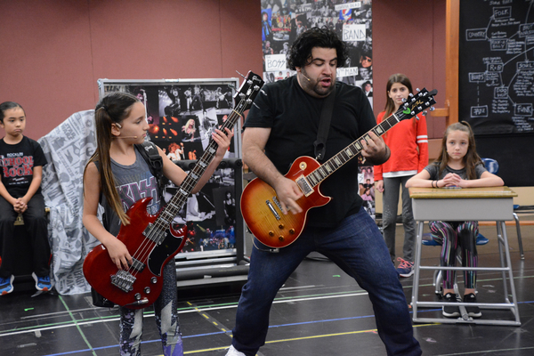 Photo Coverage: SCHOOL OF ROCK Touring Company Meets The Press Image
