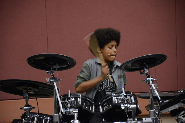 Photo Coverage: SCHOOL OF ROCK Touring Company Meets The Press Image