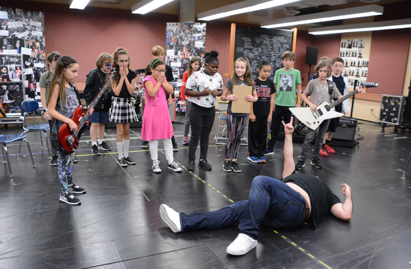 Photo Coverage: SCHOOL OF ROCK Touring Company Meets The Press Image