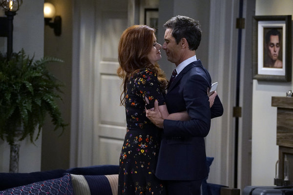 Photo Flash: First Look at Return of NBC's WILL & GRACE - '11 Years Later' Image